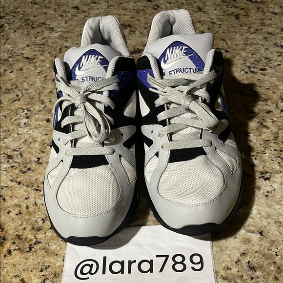 Nike Air Structure Triax